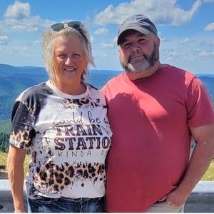 Meet your Posher, Becky